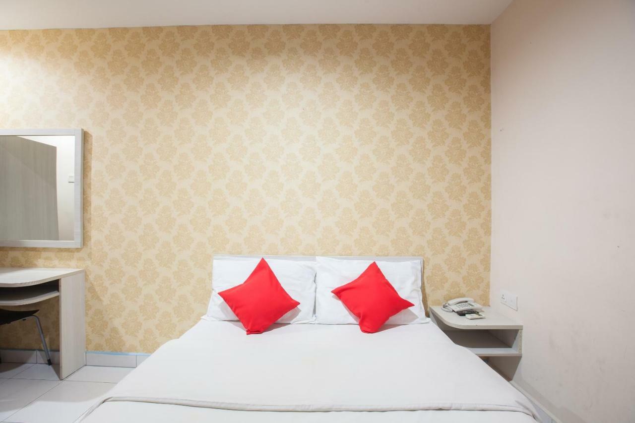OYO 1163 Hotel Pulai Ipoh Bagian luar foto